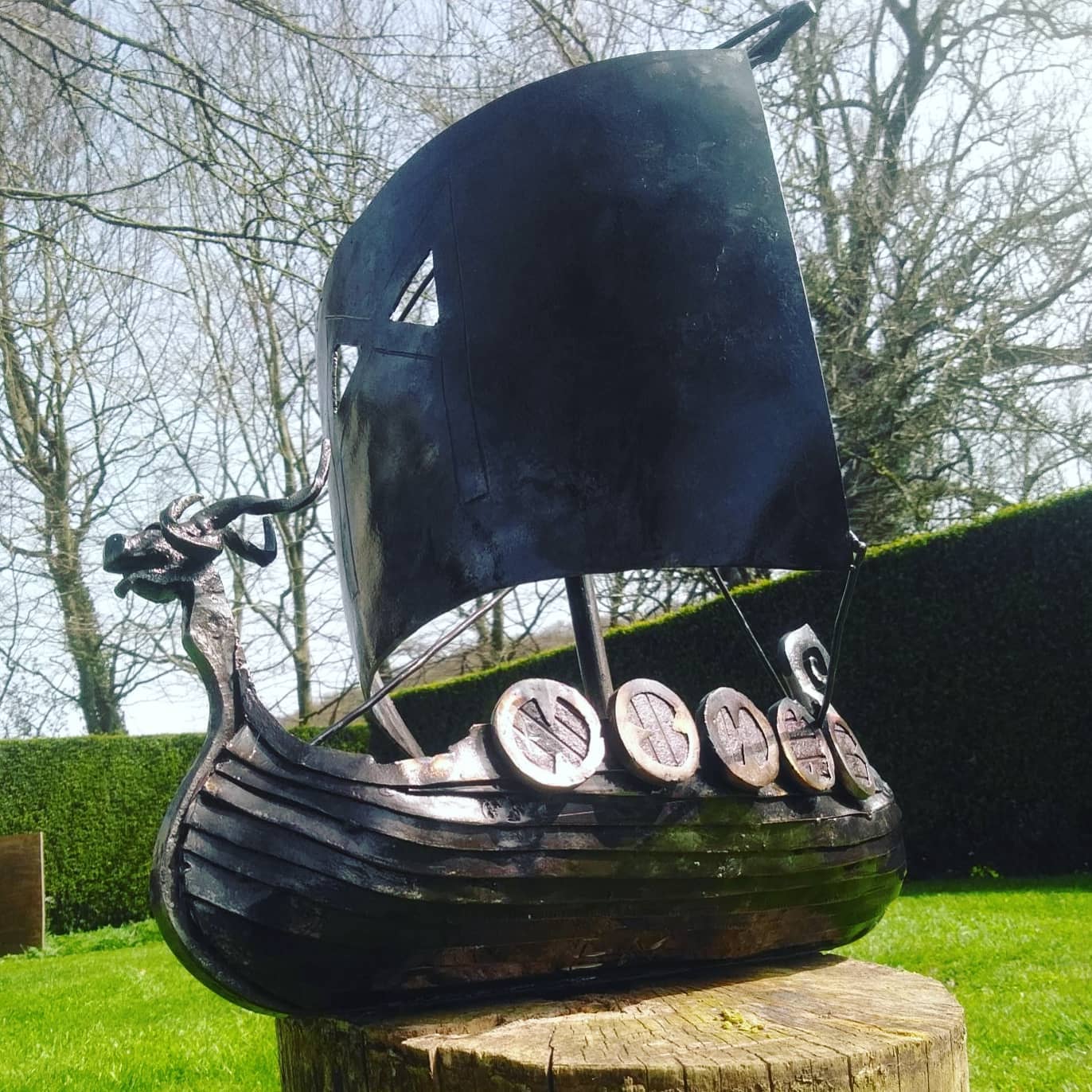 167396763_219303789953082_2425781026232809871_n_17917133392625649 – Eliot MadGriff