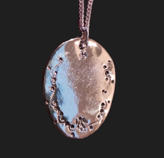 FAM-pdtif-carree – Fabienne Massieu